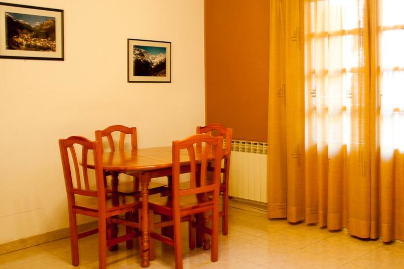Apartamentos Mazcaray Bielsa Exterior photo